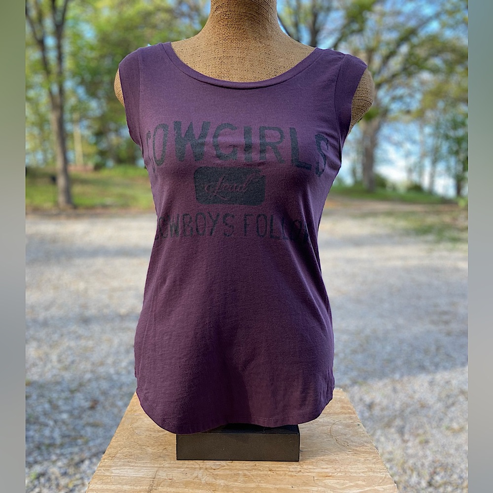 New with Tag Sz Small Women’s Sleeveless Tee in Purple Cowgirls Lead 100% Cotton